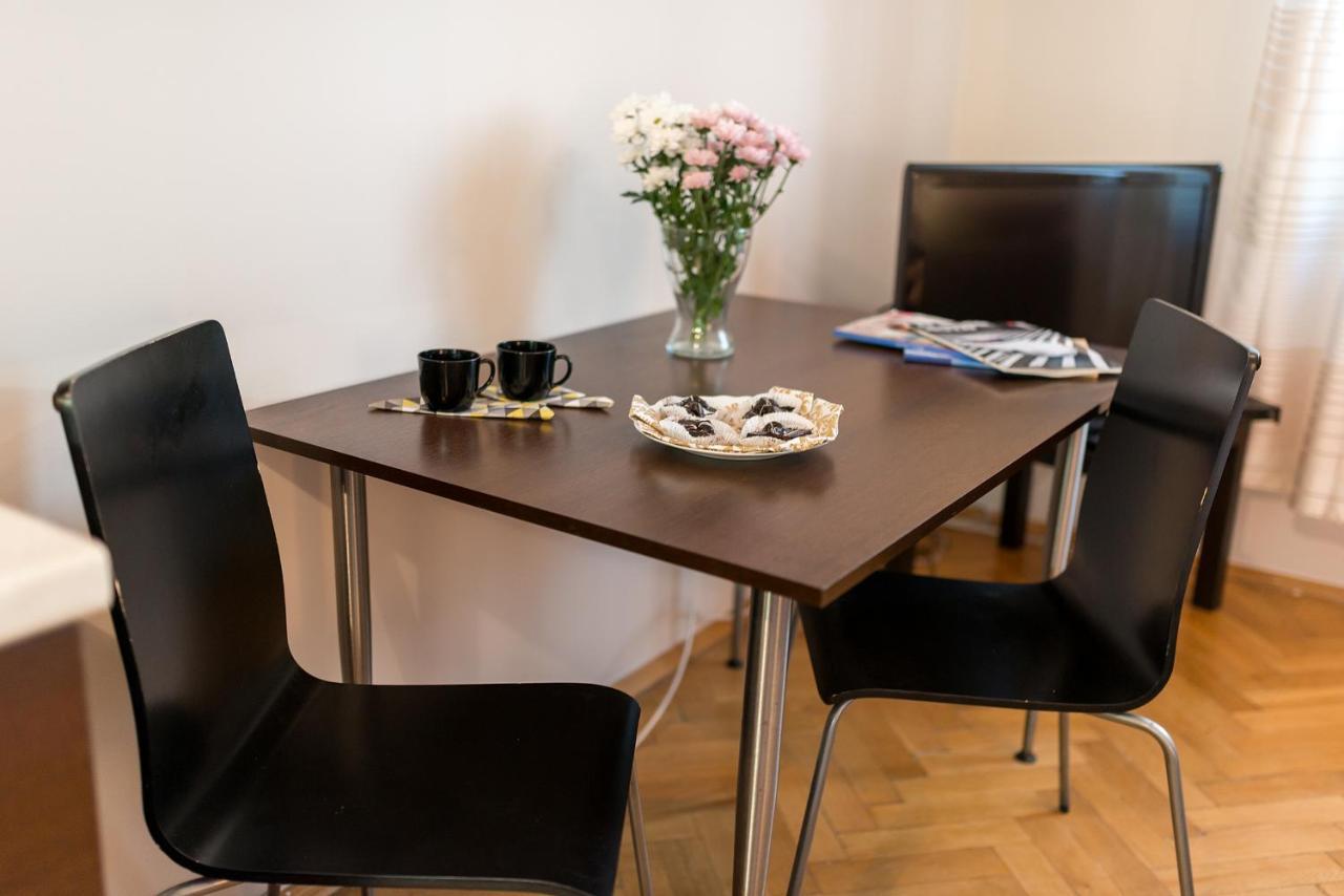Appartement Old Town P&o Serviced